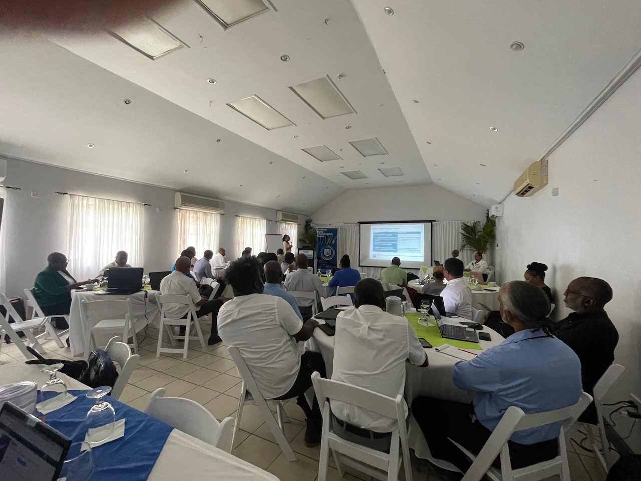 Picture of the stakeholders at the validation workshop